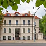Hotell Moon Garden Old Town Vilnius
