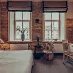 Hotell Moon Garden Old Town Vilnius