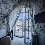 Hotell Moon Garden Old Town Vilnius