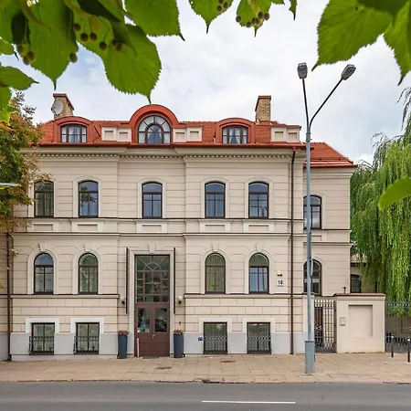 Szálloda Moon Garden Old Town Vilnius