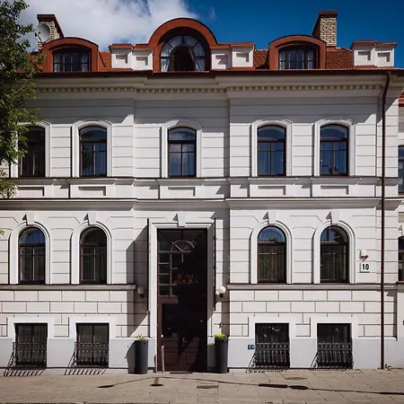 Moon Garden Old Town Hotel Hotel VNO