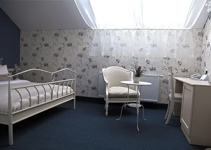 Hotel Moon Garden Old Town Vilnius