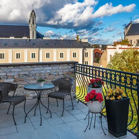 Hotel Moon Garden Old Town