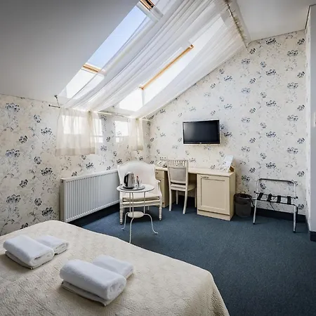 Moon Garden Old Town 4* Vilna