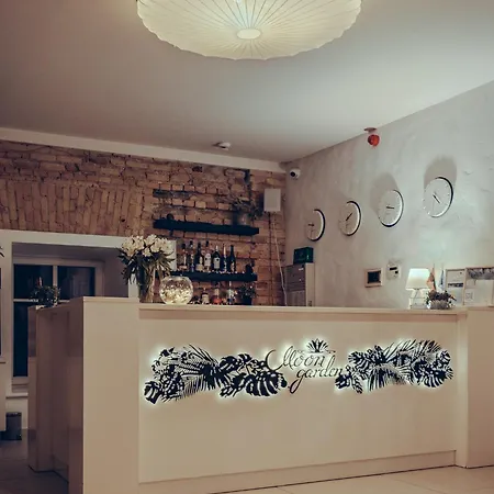 Moon Garden Old Town Hotel 4*