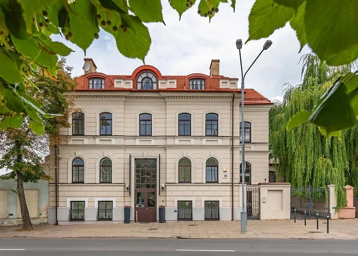 Hotel Moon Garden Old Town Vilna
