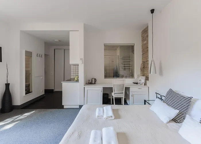 Hotell Moon Garden Old Town Vilnius