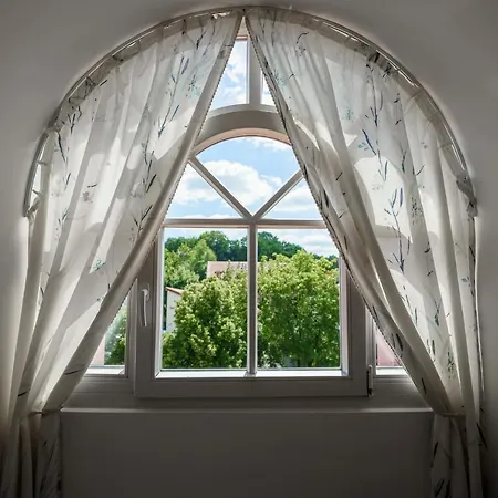 Moon Garden Old Town