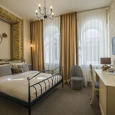 Moon Garden Old Town Вильнюс