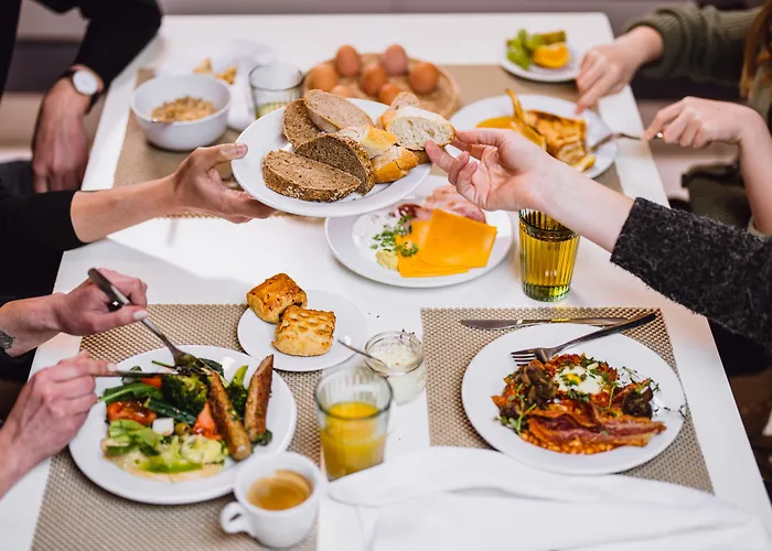 Moon Garden Old Town Hotel 4*